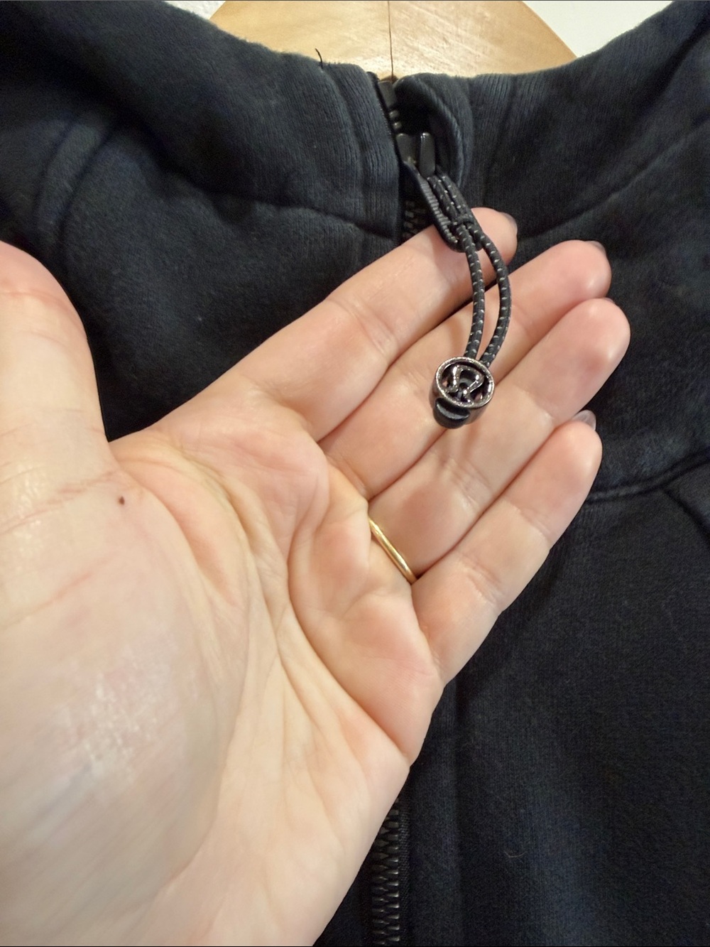 lululemon athletica Black Scuba Full-Zip Hoodie Jacket size 8 - Picture 3 of 9
